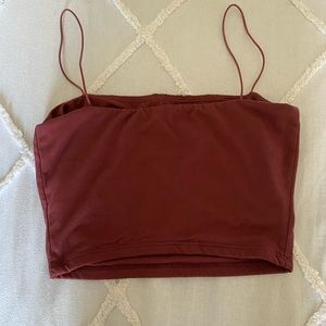 Dark pink tanktop, perfect for summer